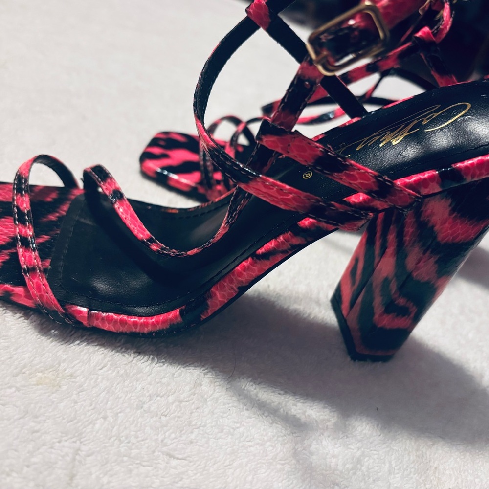Brand New Heels By CATHY DIN - Size 7 - Heel Height 4 Inches - box 11